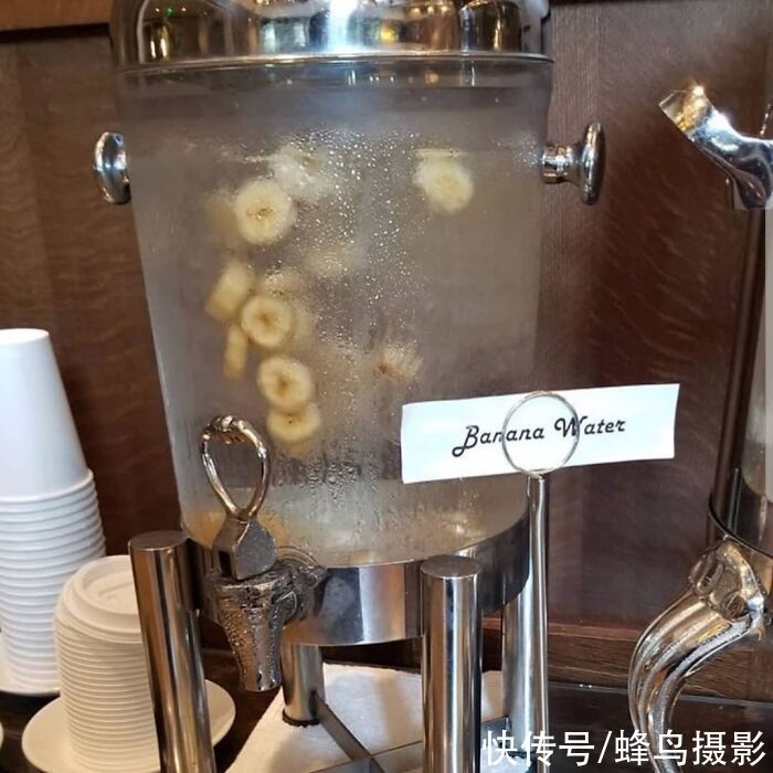 黑暗料理|35个活久未见的西餐，黄瓜中间塞着香肠，美国鸡蛋灌饼跟谁学的