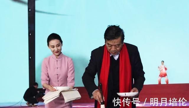 错别字$苏士澍10幅书法写错15个字,是水平太高?还是我们不懂欣赏