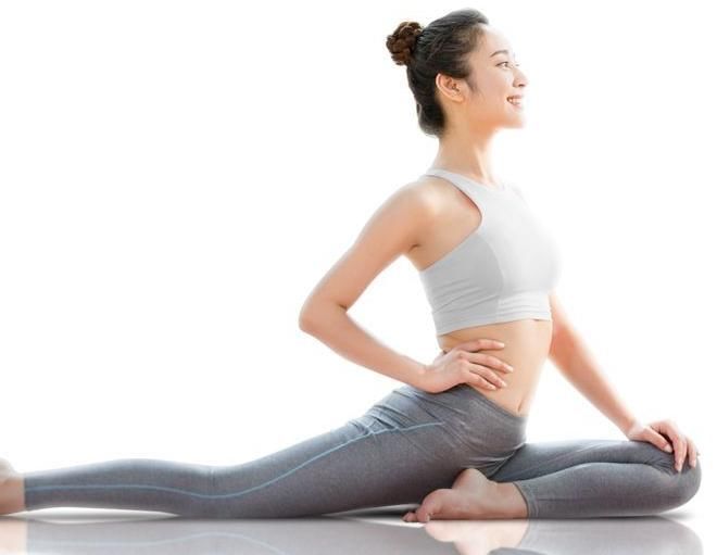 睡眠时间|女人到了此年龄，若月经还很正常，说明你还很年轻