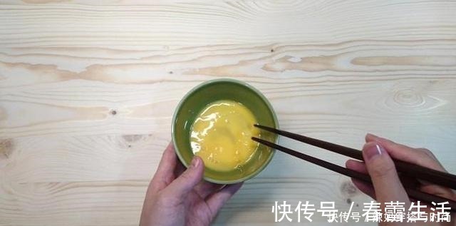 早餐别太抠门，孩子连吃这饼3天都不腻，北方朋友看着就有食欲