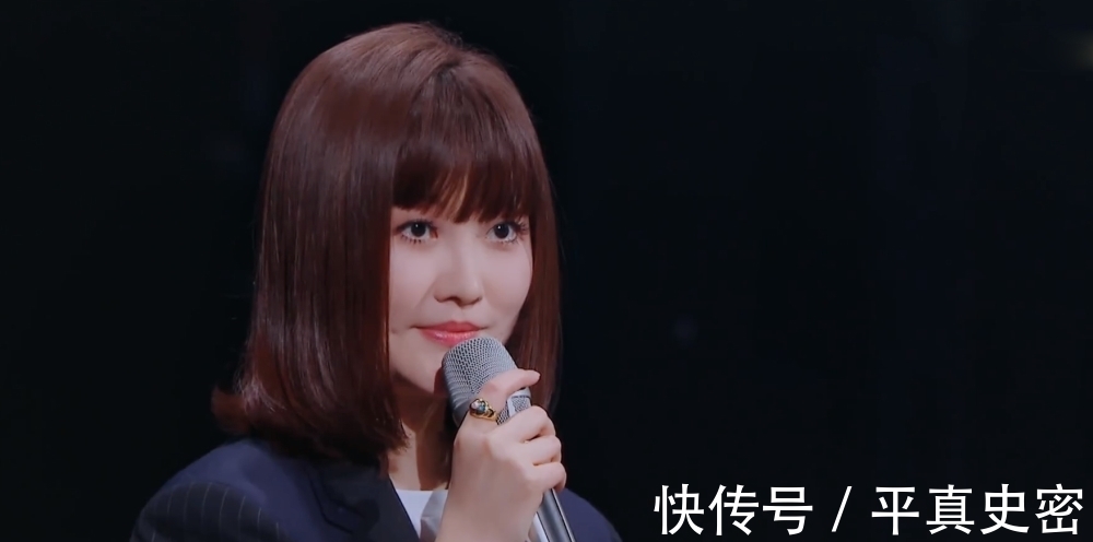 高情商|何炅凭高情商主持力扛收视率，《谁是宝藏歌手》最后一期情怀拉满