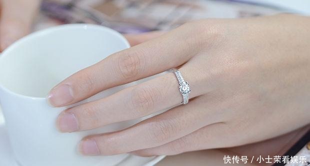 新款|新款钻戒应该买吗？钻戒追求款式还是性价比？女孩子是怎么想的？