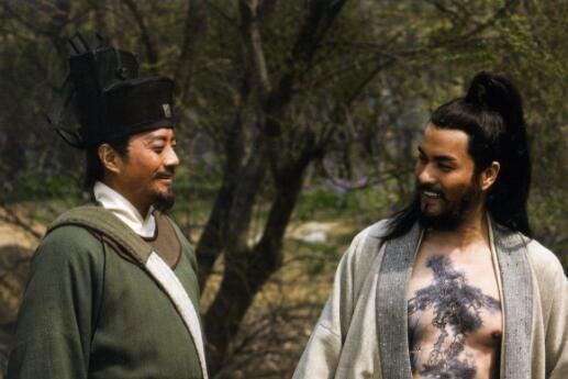 朝廷|水浒传中最奸诈的好汉,为了利益敢插晁盖宋江两刀,排名却奇高!