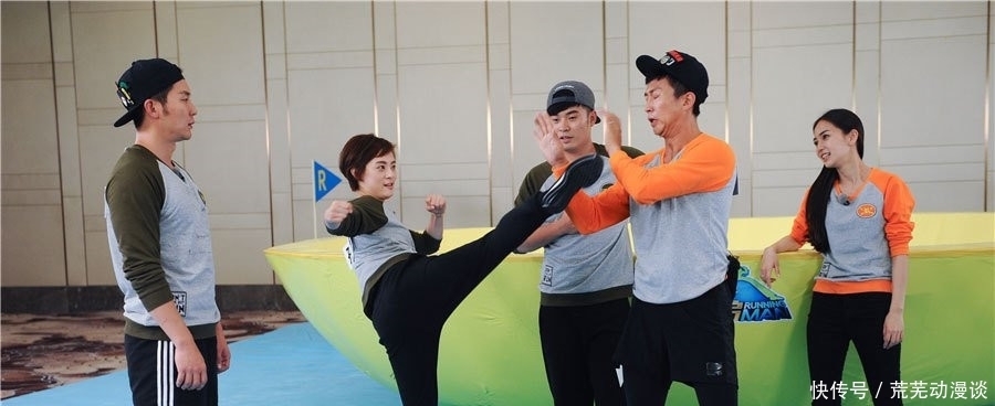 跑男 《奔跑吧》郑恺和苗苗之间的互动,真是撒了一大波狗粮