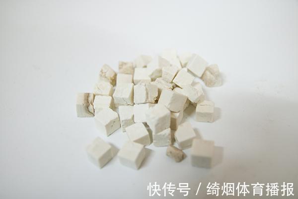 脾脏|治脾虚,到底吃白术好,还是吃茯苓好?茯苓白术怎么吃?听中医说
