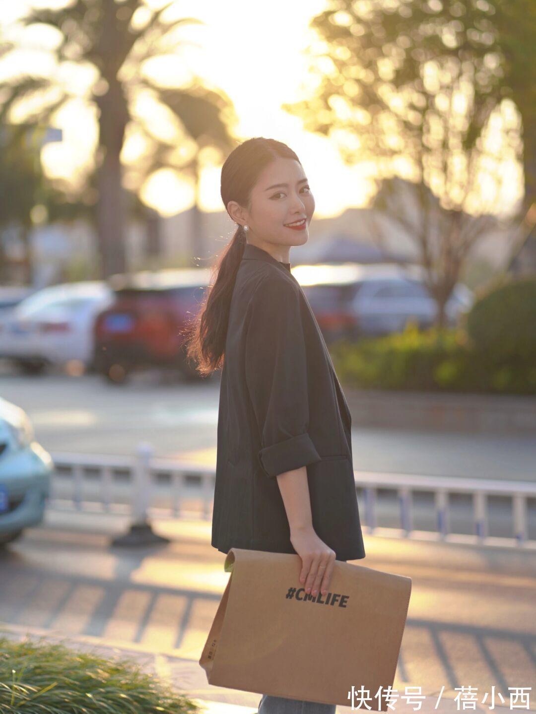 我们来了|秋季上班怎么穿才优雅?从色彩挑款到搭配,好看的都帮你选好了