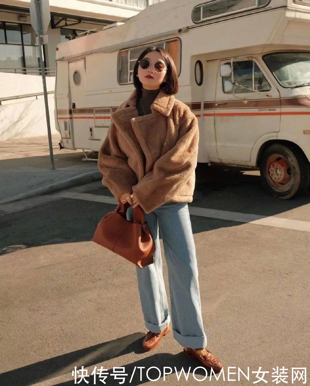 超适合姐妹们的不同色系时尚穿搭，时髦而高级，日常通勤两不误