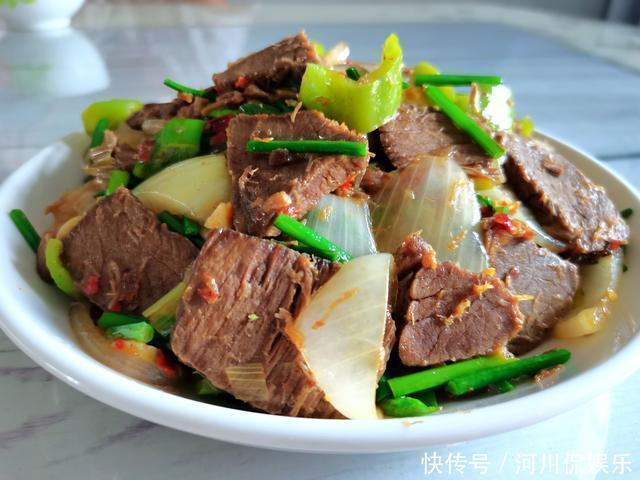 土豆|这个懒妈妈火了，连晒五天晚餐到朋友圈，网友别人家的贤妻良母