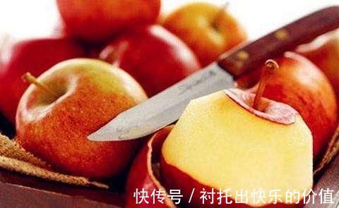 睡眠质量|苹果什么时候吃最好？吃苹果要削皮吗？营养师一次性给你讲清楚