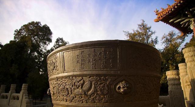 道德经|老子在《道德经》中说要让人空着自己