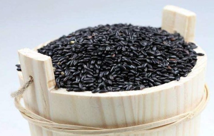 黑米|黑米是长寿米，坚持吃的人不容易出现癌症，但两种吃法却危害极大