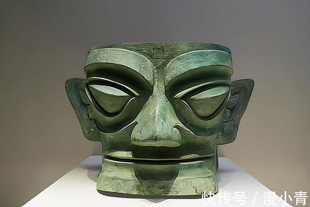 文物|三星堆出土“奥特曼”?相似度高达100%,确定两者没有关系?