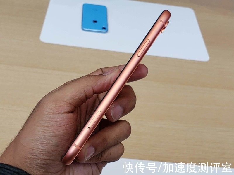 iPhoneXR|3年前的iPhone XR，相当于安卓机什么水平？网友的回答很现实