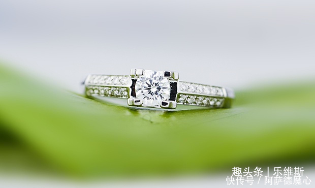 哪些因素会影响铂金戒指价格高低一枚铂金戒指大概多少钱
