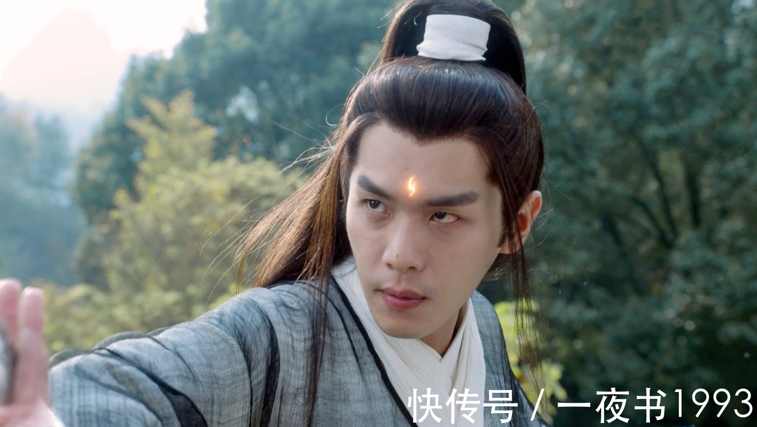 徐鳳年#《雪中悍刀行》徐鳳年前世留四大至寶,大秦陽璽上榜,封山符最強