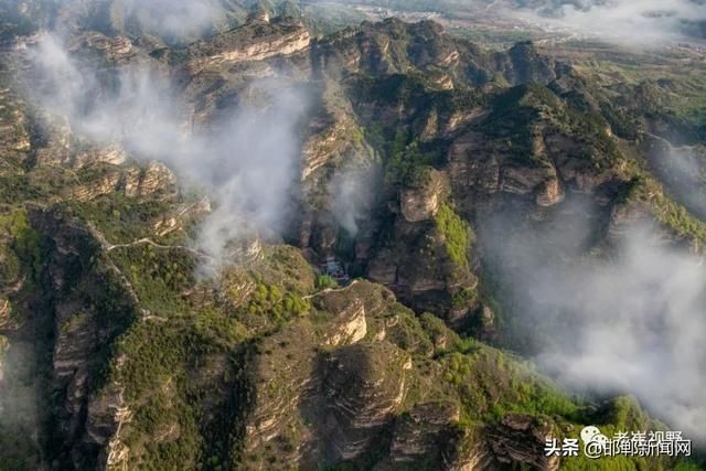 大佛|邯郸秘境：武安深山发现神秘山体大佛