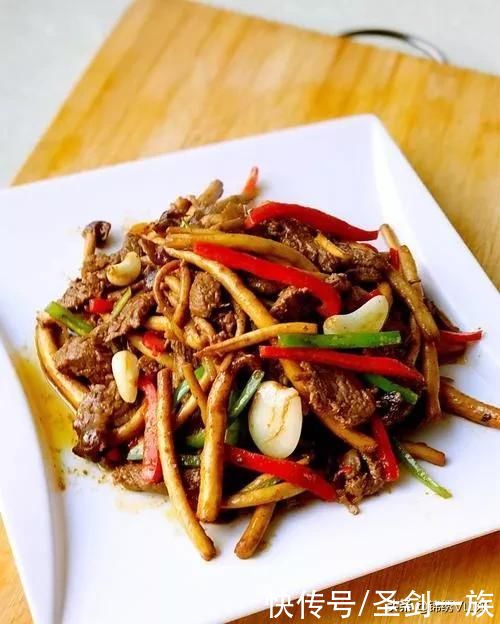 年夜饭这34道硬菜,我家年年都得有,寓意好味道香,颜值高实惠