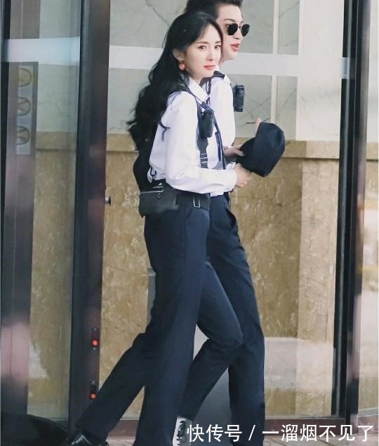 小蛮腰|杨幂的身材确实不错,穿搭更是扬长避短,凸显漫画腰和细长腿!