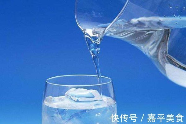 剧烈运动|水是免费的“长寿药”,但这三个时间最好别喝,不然有害身体健康