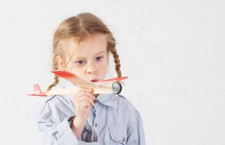 医院里面|宝宝皮肤上的小黑痣,家长们要一定要了解,别不懂装懂