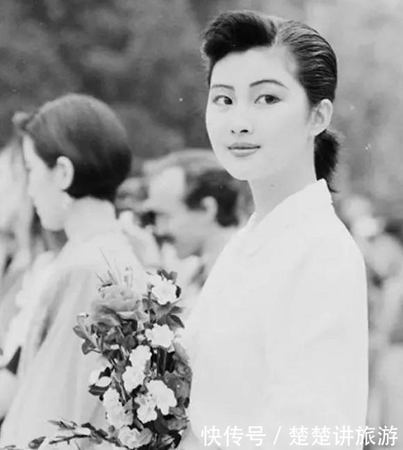 如今|七八十年代十分流行的“的确良”,曾风靡一时,如今为何消失了?