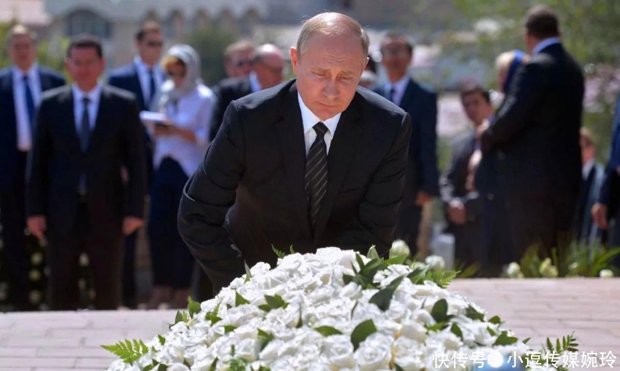 女儿|苏联解体后,戈尔巴乔夫年轻貌美的女儿,叶利钦如何处理了?