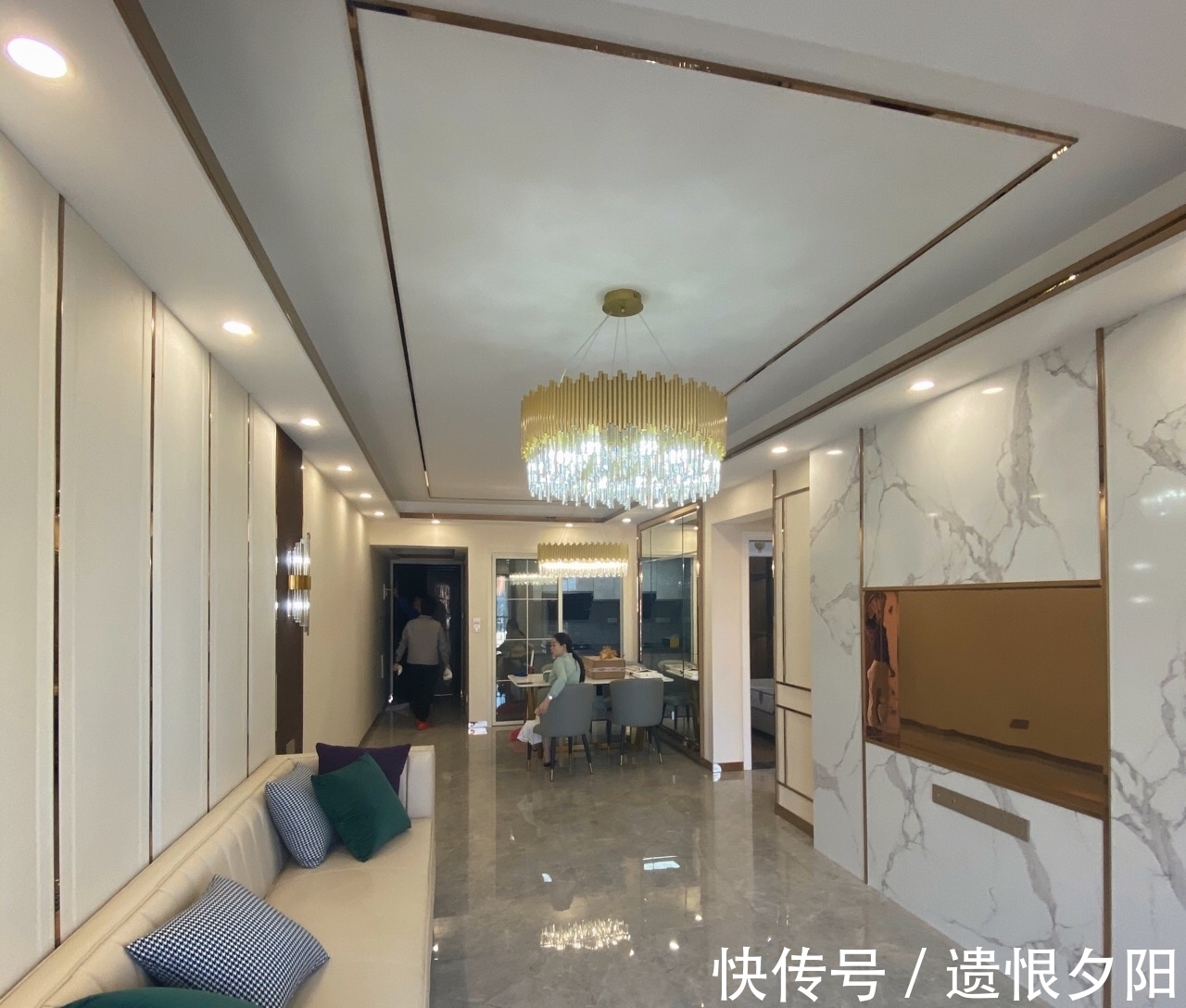 屋主|等我有房了,学她装修,全屋贴钛合金线条,时尚又漂亮,很喜欢!