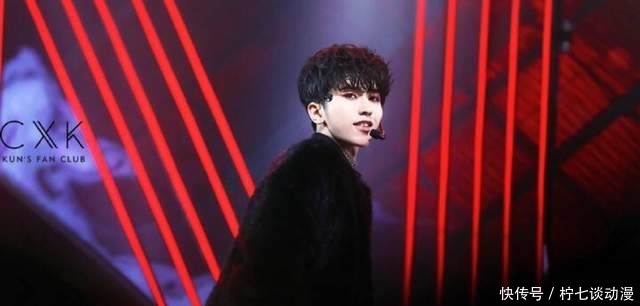 奔跑吧蔡徐坤涅槃重生,刚出道被压榨3年,年仅19岁惹上3.2亿官司