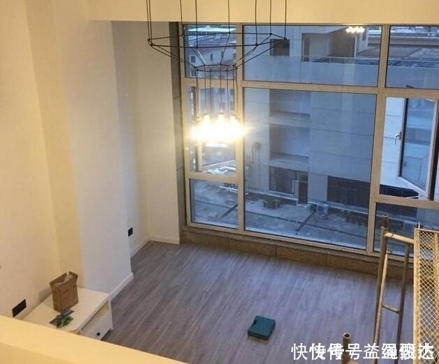 房子|老公将自己的房子硬改成“小复式”,我愣了,邻居挤爆门求教学