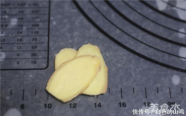 补气血|红枣与此物一起煮，补气血养容颜，皱纹消失，头发慢慢变乌黑亮丽