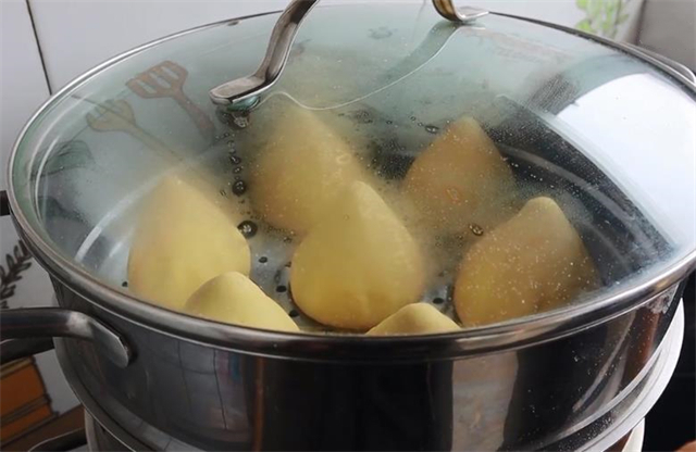 做法|玉米面窝窝头配方来了,口感香甜松软,好吃不塌陷,做法超简单