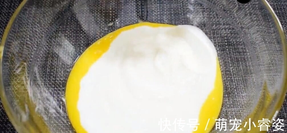 酸奶|1瓶酸奶,1碗面粉,不醒面不发酵,教你做这美食,酸甜开胃易消化