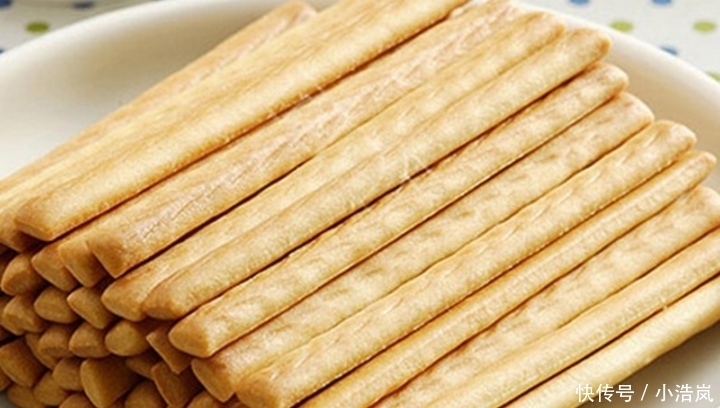 别再给孩子买零食吃了,自己在家做,无任何添加剂,好吃又营养