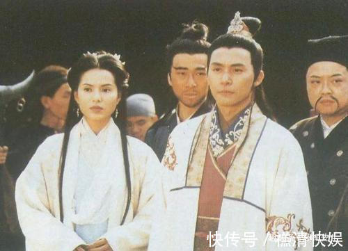 金庸先生!金庸先生三大癖好专黑一辈,专黑一姓,专黑一名