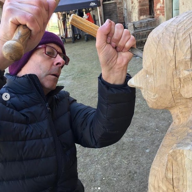 布鲁诺!他将灵魂注入木雕,把木头变成艺术品,靠神技征服众人