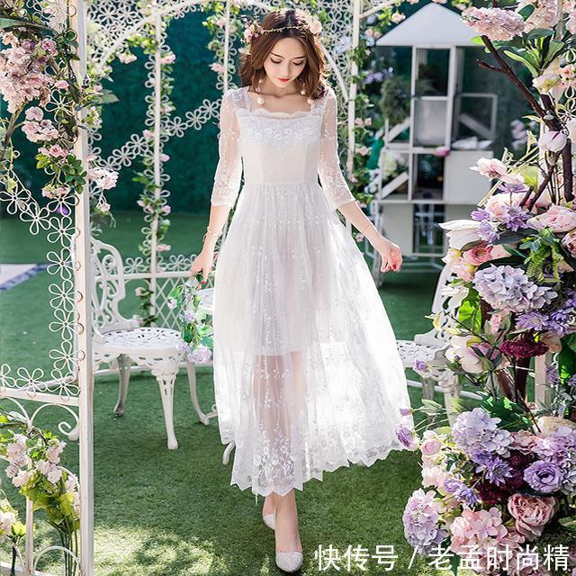 女装|适合胖女人穿的6款宽松连衣裙,舒适又有型,越穿越美