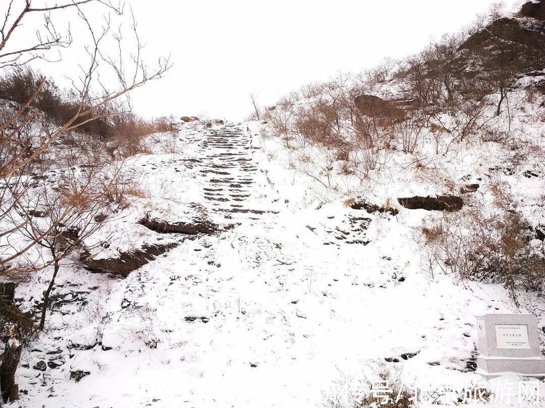 第一场雪|门城一夜雪，万山披银装！