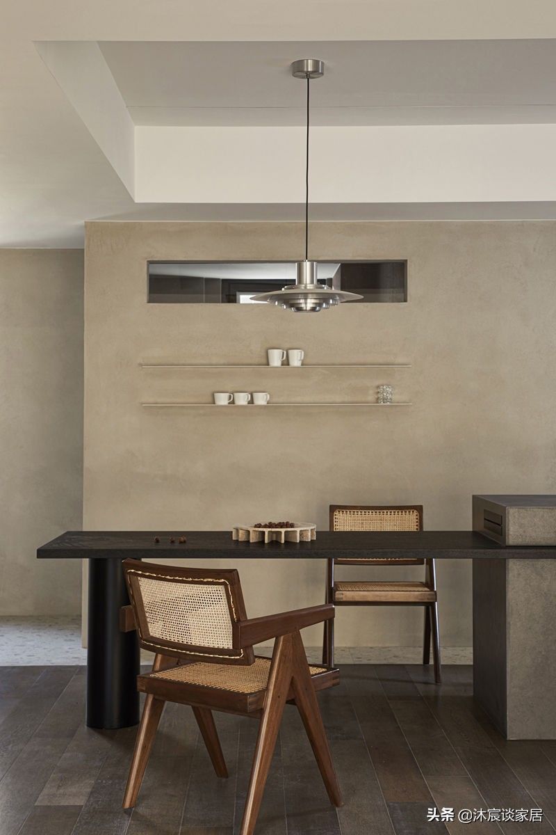 侘寂风|初看，他家真是“家徒四壁”，细品，真的是很有味道，越看越喜欢