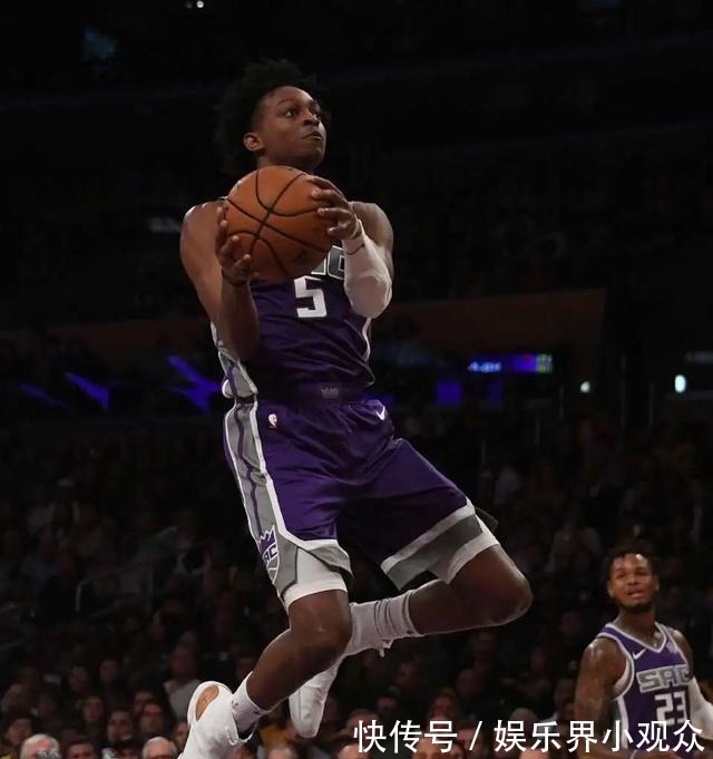 AJ 顶级配置!这是近二十年里最好的AJ正代球鞋!