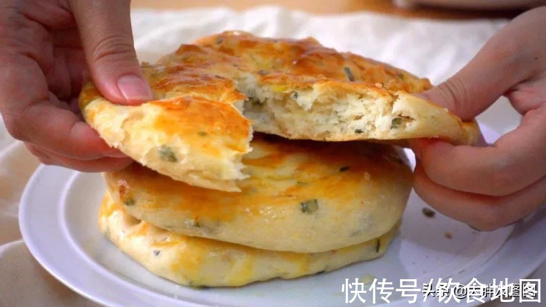 葱油饼这样做才香!这个方子值得收藏,厨艺不好也能成功