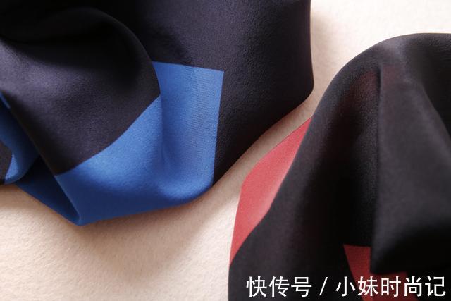 瘦真丝|深色系的连衣裙,女人尊贵文艺的腔调又很倾城