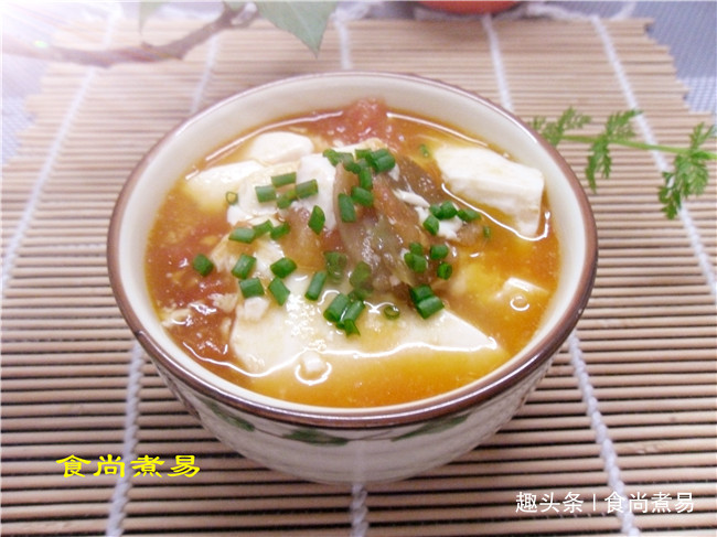 豆腐此做法,不加肉,却比有肉还好吃,嫩滑爽脆,特别简单