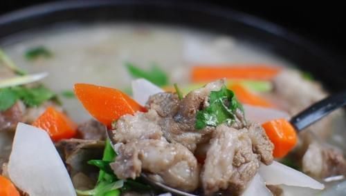 羊肉|炖牛羊肉，无需高压锅，多加1样它，半小时炖酥烂，不腥膻还入味