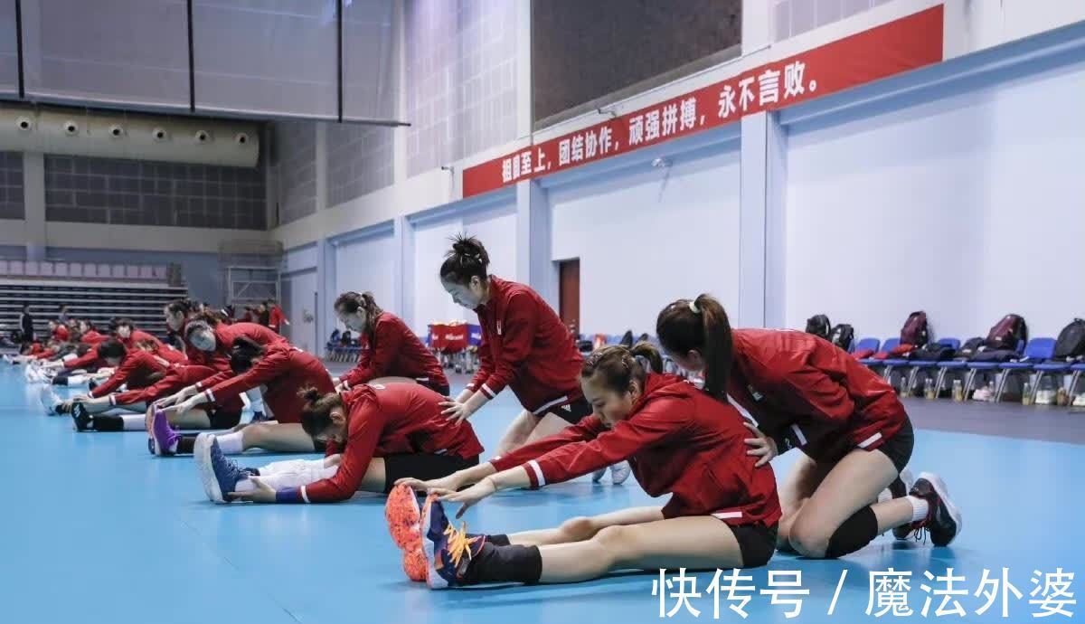 朱婷|蔡斌重塑中国女排?拿二传球员开刀,2位世界冠军或将成为过去式