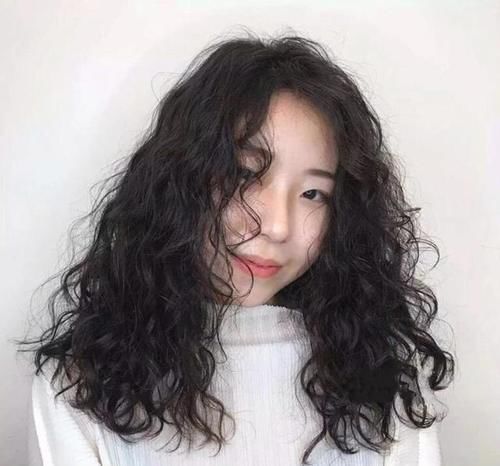 女发别乱剪，这才是当下最火发型17款，修饰头型还洋气