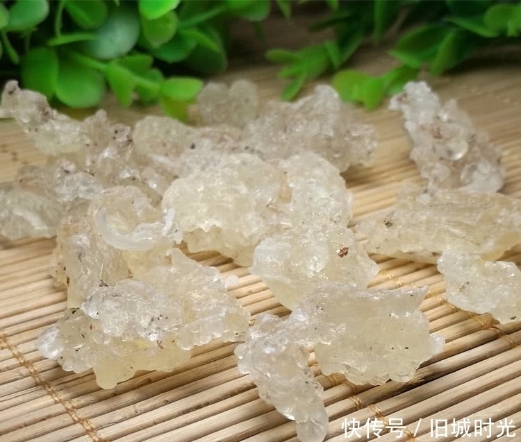 桃胶|皱纹最怕这几种食物,女人每天吃一点,让你的皮肤紧致富有弹性