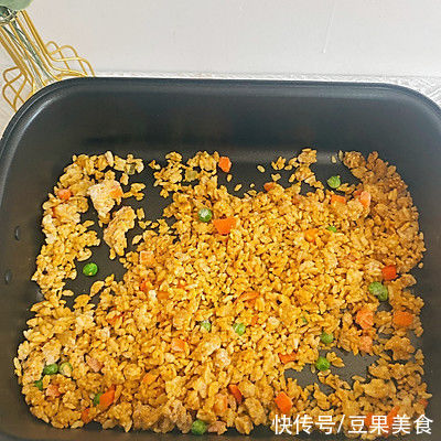 好吃|鳗鱼饭也太好吃了吧～这样做，秒变米饭杀手