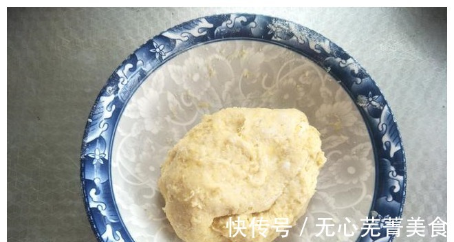 炸油条|想吃油条不用买，在家10分钟就炸好，香酥蓬松，做法配方教给你！