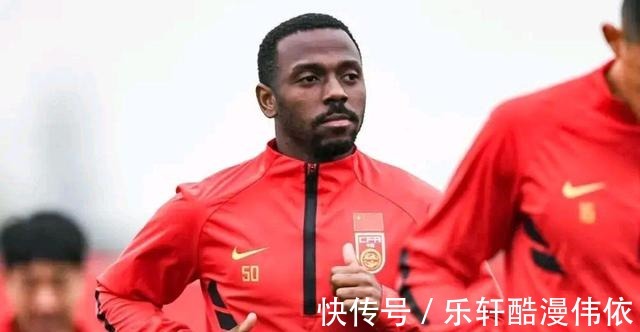 归化|国足6归化1个搞定,2个不要,3个看表现!