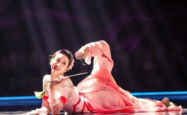 舞蹈風暴2|《舞蹈風暴2》明顯不如第一季了！但超喜歡黑馬朱瑾慧和百變謝欣